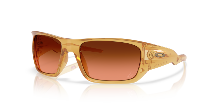 Oakley Okulary przeciwsłoneczne MASSETER Translucent light curry / Prizm brown gradient OO9486-08