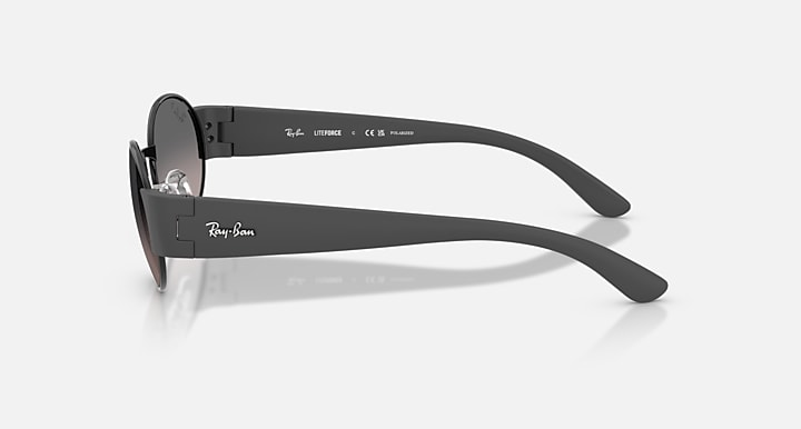 Ray-Ban Okulary przeciwsłoneczne RB3770-002/M3