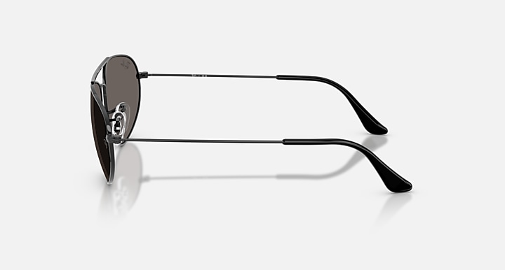 Ray-Ban Okulary przeciwsłoneczne EXPLORER IV RB3945-002/B1
