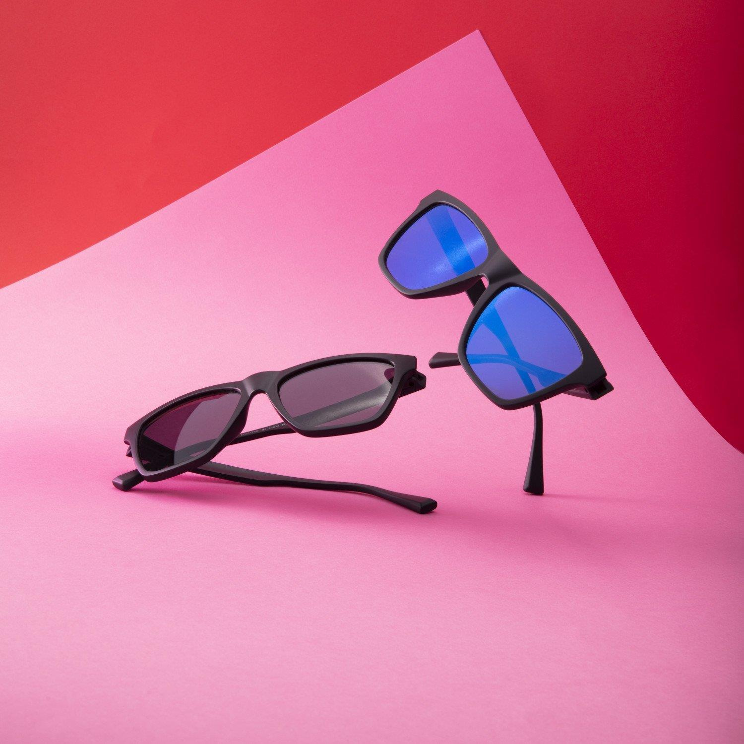 Hawkers Sunglasses HA-LIFTR07 (Rubber Black Sky One Ls)