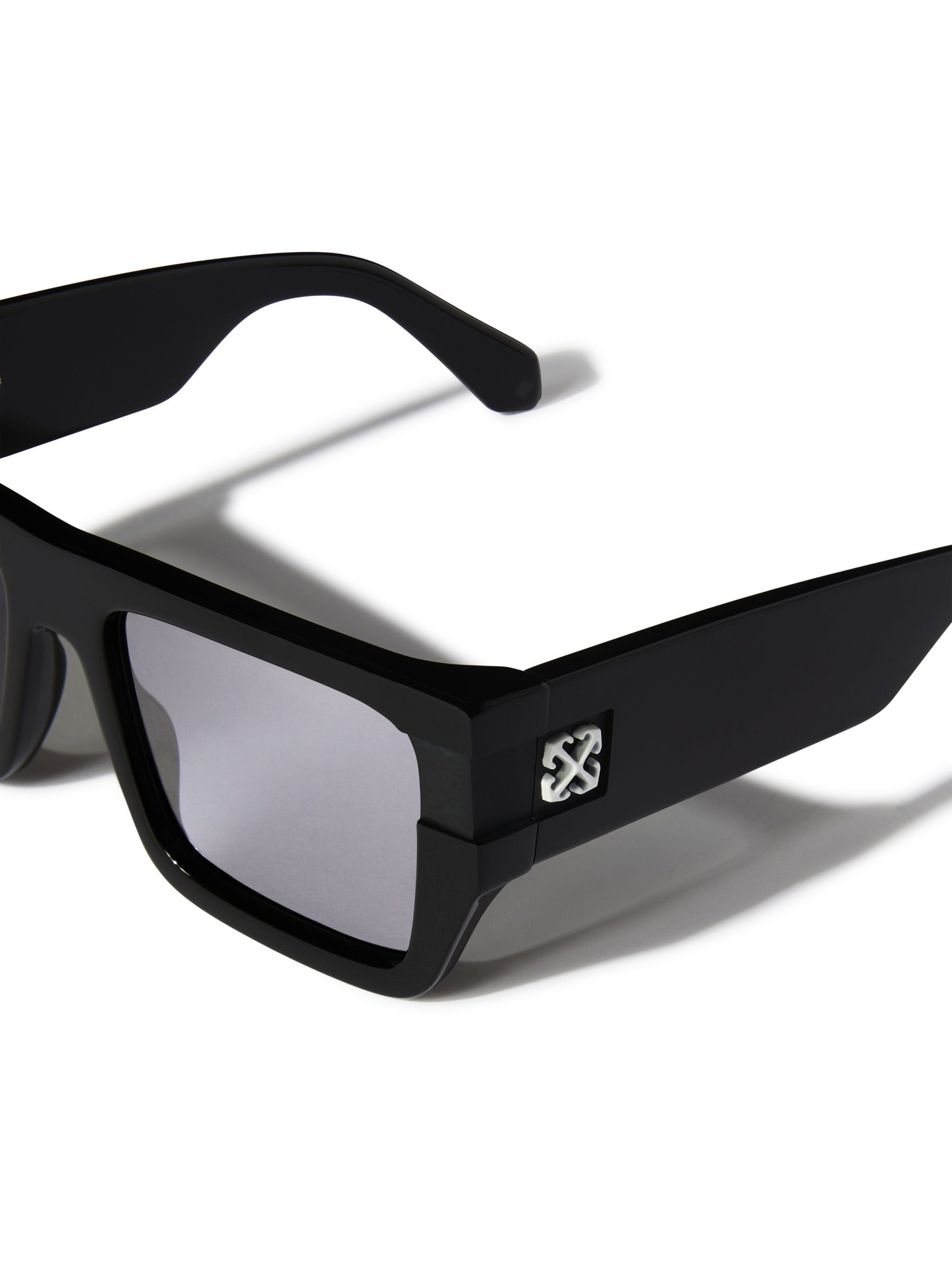 Off-White Sunglasses OERI149-1007