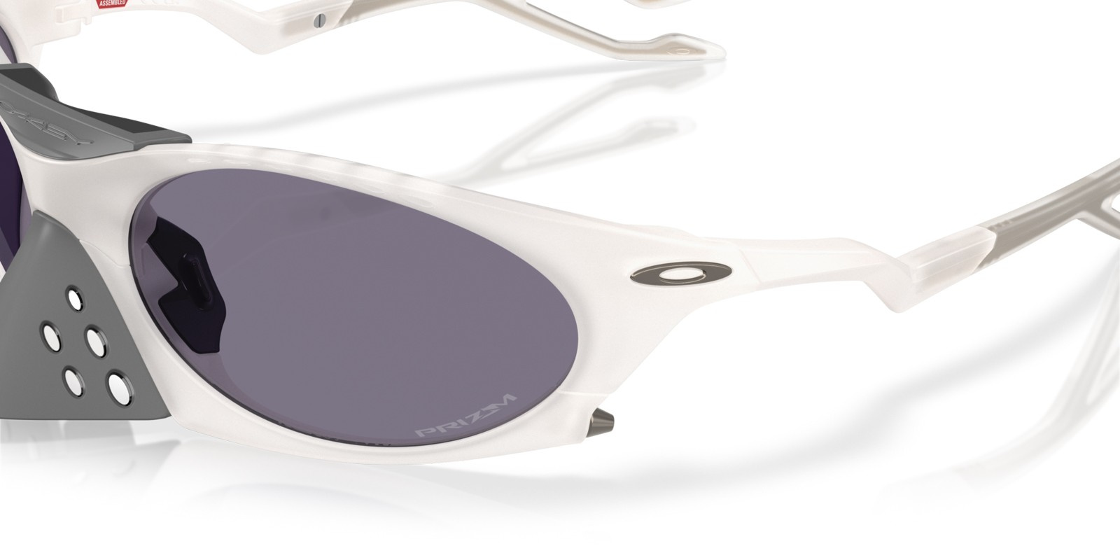Oakley Okulary przeciwsłoneczne PLANTARIS Matte Vapor / Prizm Grey OO9437-06