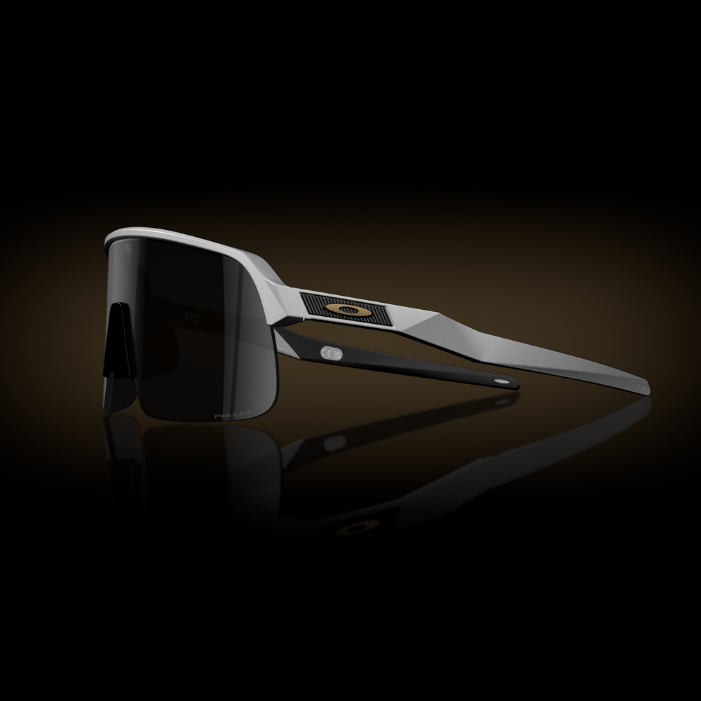 Oakley Okulary przeciwsłoneczne Players Collection SUTRO LITE S Matte white / Prizm black OO9496-13