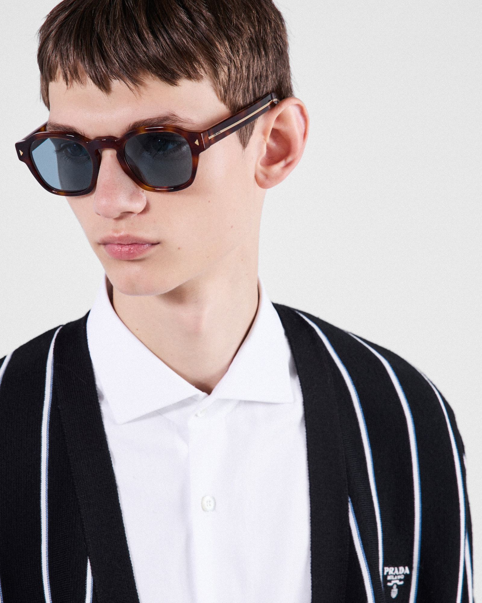 Prada Okulary przeciwsłoneczne PRA16S-15W04D