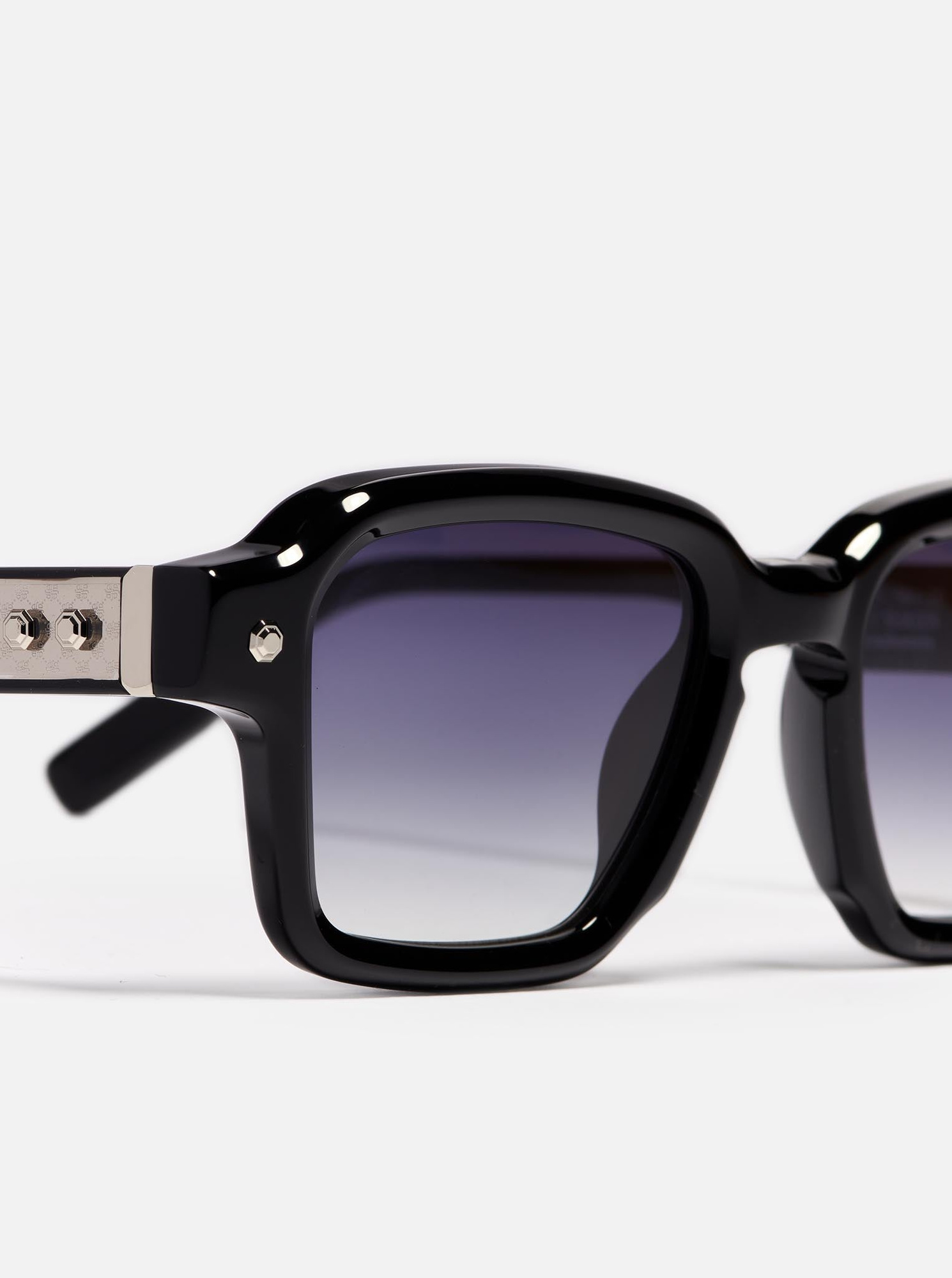 John Dalia Okulary przeciwsłoneczne P07-C605