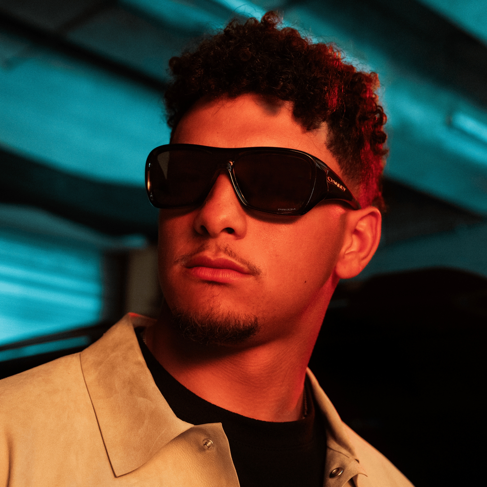 Oakley Sunglasses CHAMINADE OO9492-01