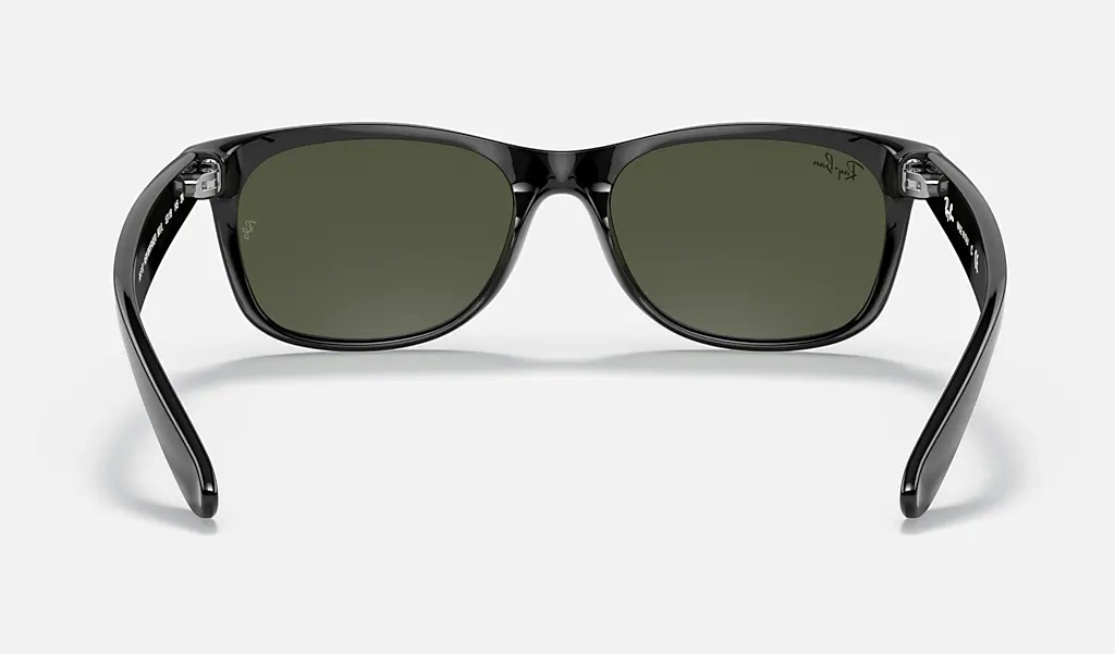 Ray-Ban Okulary przeciwsłoneczne NEW WAYFARER RB2132-901L