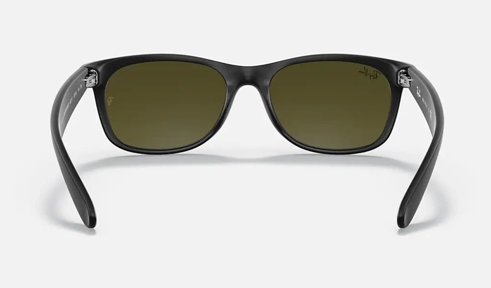 Ray-Ban Okulary przeciwsłoneczne NEW WAYFARER RB2132 - 622/17