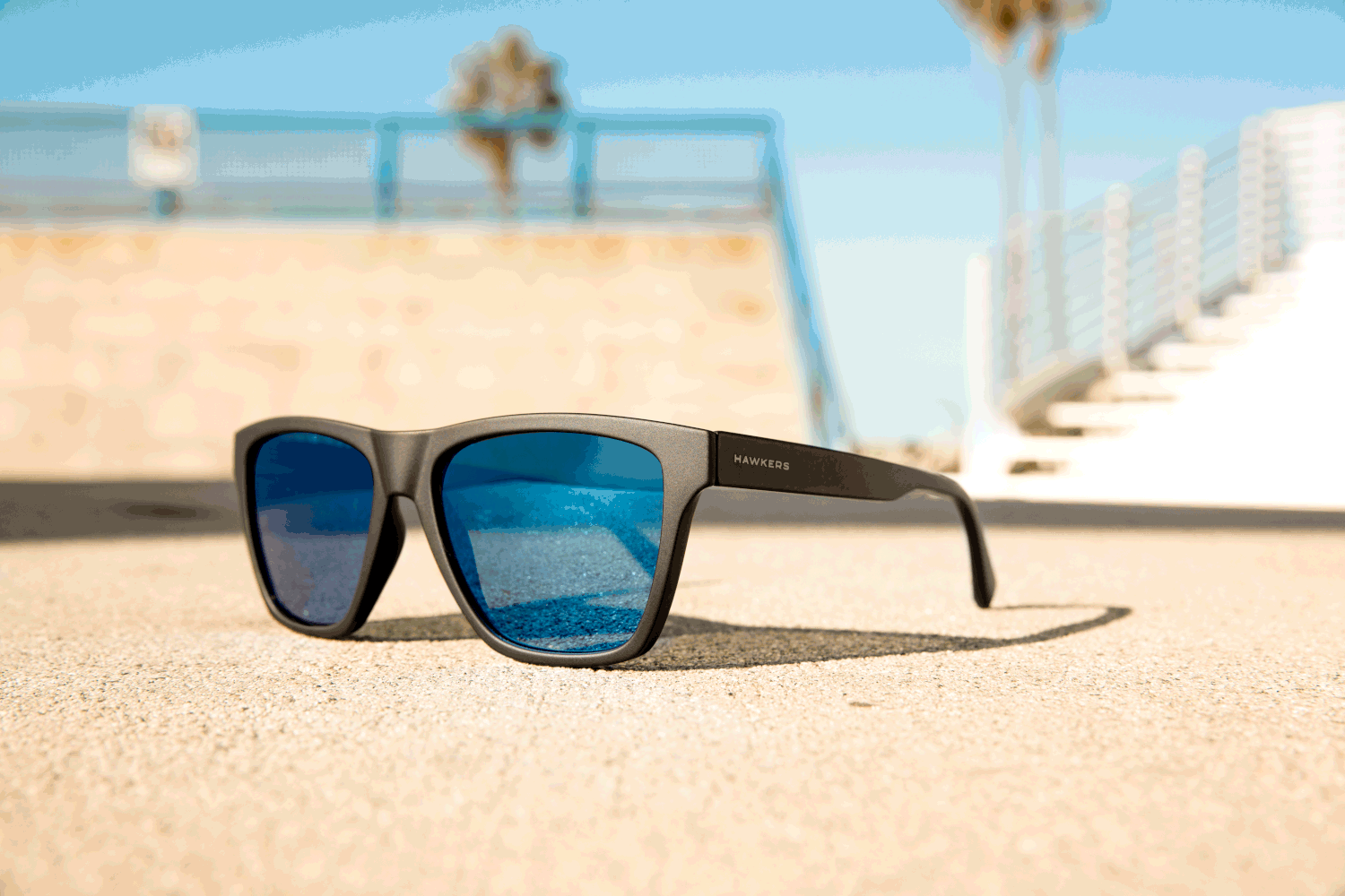 Hawkers Sunglasses HA-LIFTR07 (Rubber Black Sky One Ls)