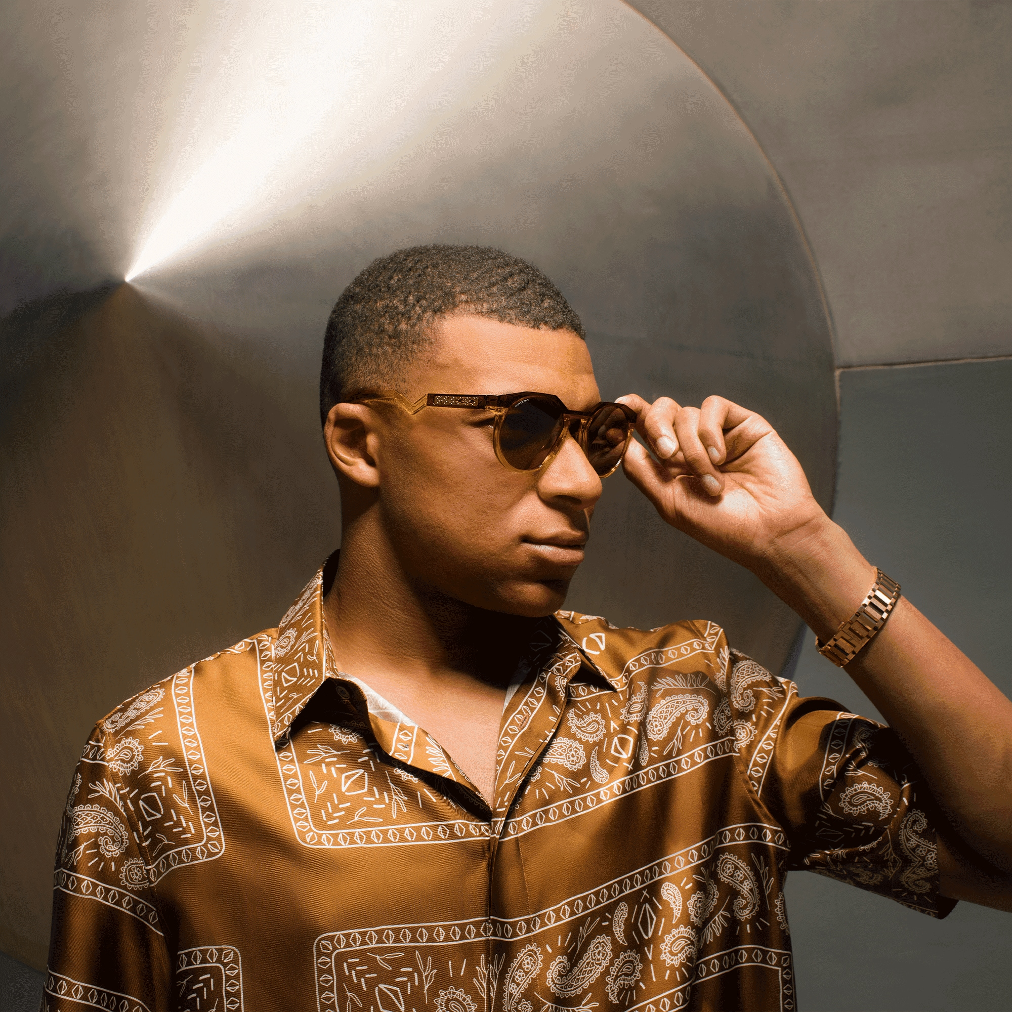Oakley Sunglasses Kylian Mbappé Signature Series HSTN Dark Amber Light Curry/Prizm Tungsten OO9242-07