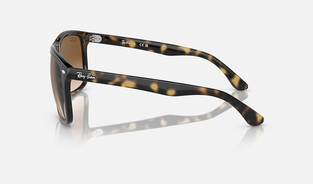 Ray-Ban Okulary przeciwsłoneczne Boyfriend Two RB4547-710/51