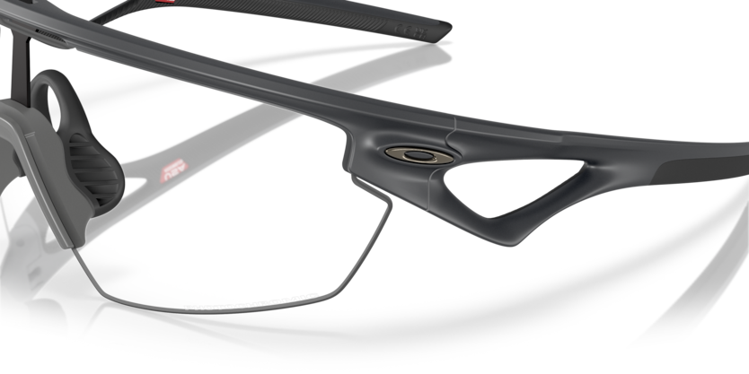 Oakley Okulary przeciwsłoneczne SPHAERA Carbon / Clear to Black Photochromic OO9403-25
