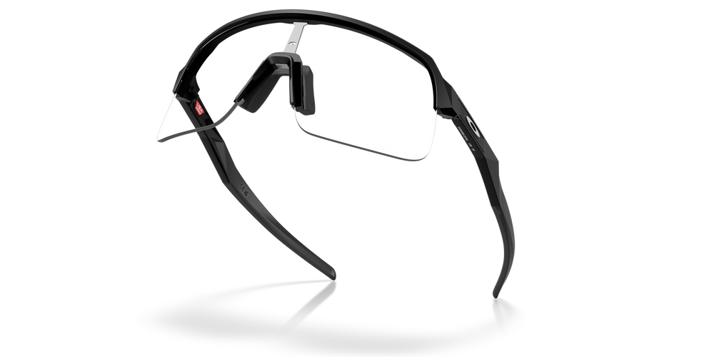 Oakley Okulary przeciwsłoneczne Sutro Lite S Matte Black / Clear to Black Iridium Photochromic OO9496-07