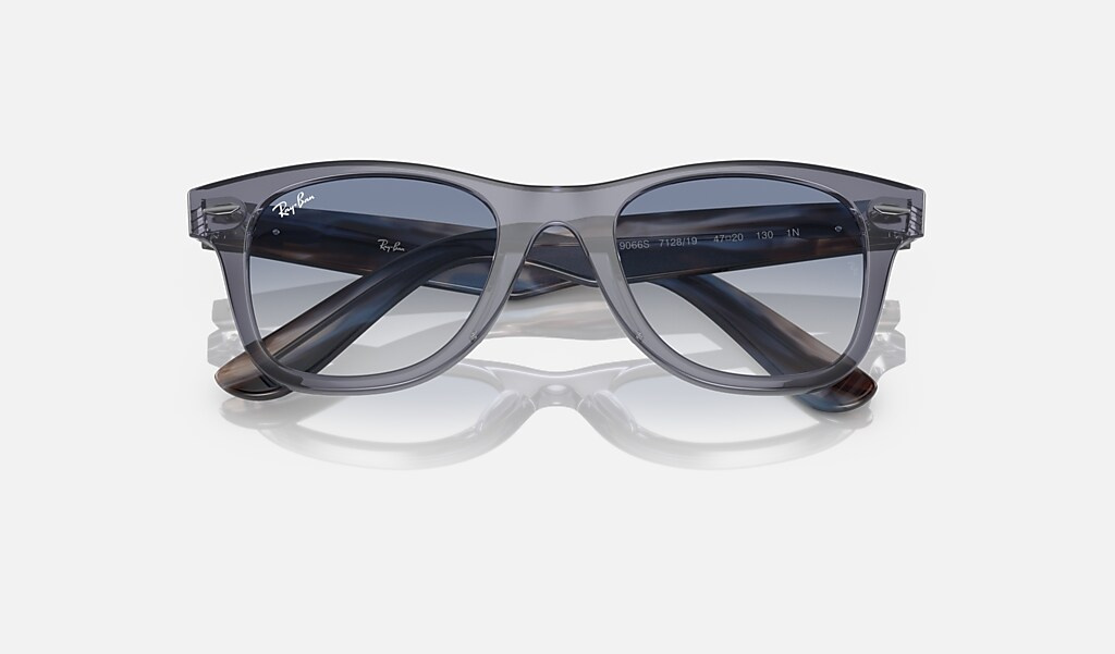 Ray-Ban Sunglasses RJ9066S-712819