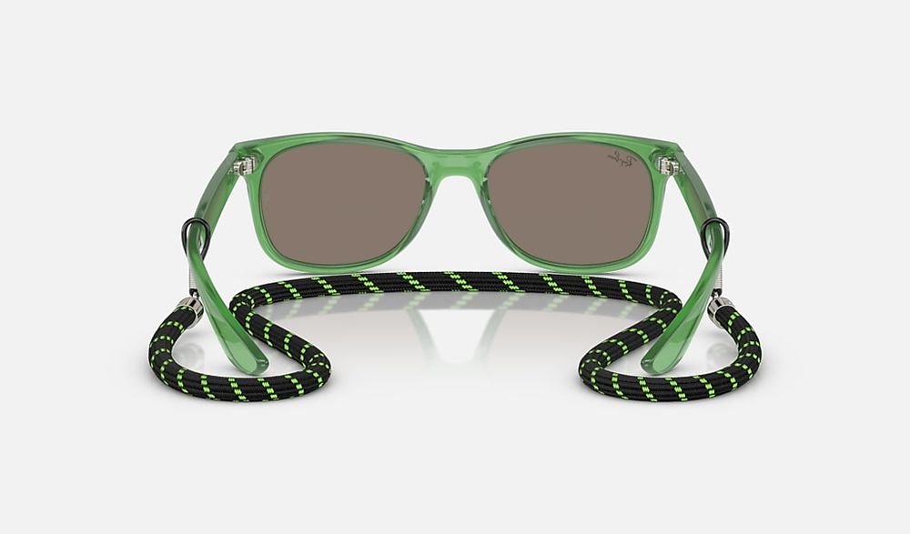 Ray-Ban Okulary przeciwsłoneczne Dziecięce JUNIOR NEW WAYFARER RJ9052S-71465A