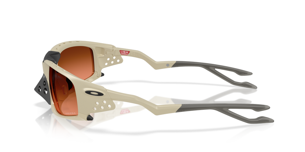 Oakley Okulary przeciwsłoneczne PLANTARIS SQ Matte Sand / Prizm Brown Gradient OO9529-03