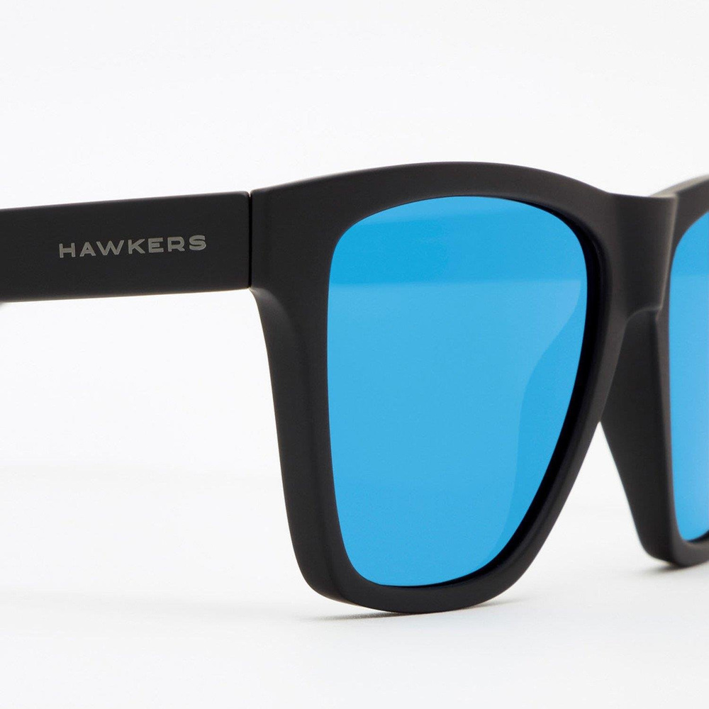 Hawkers Sunglasses HA-LIFTR07 (Rubber Black Sky One Ls)