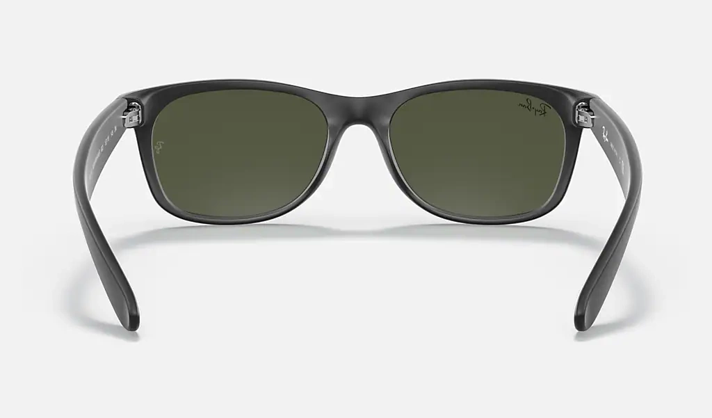 Ray-Ban Okulary przeciwsłoneczne NEW WAYFARER RB2132 - 622