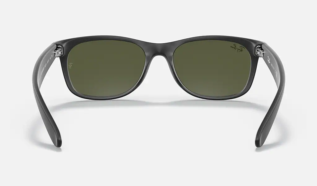 Ray-Ban Sunglasses NEW WAYFARER RB2132 - 622/30