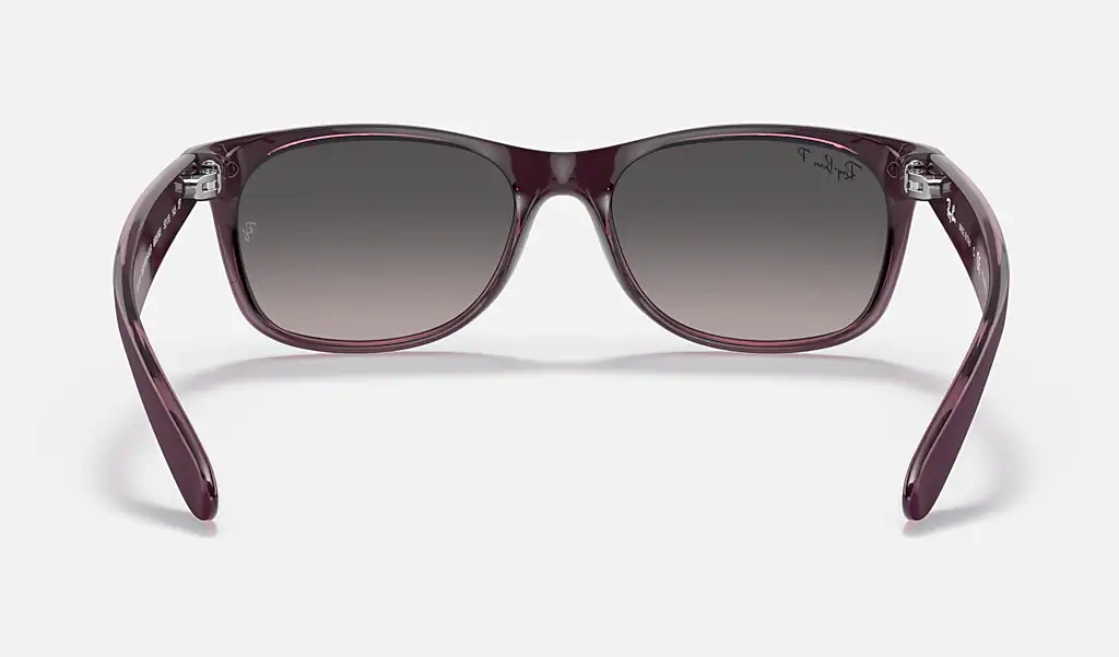 Ray-Ban Sunglasses NEW WAYFARER RB2132-6606M3