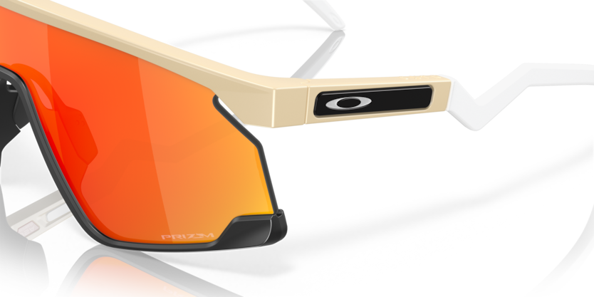 Oakley Okulary przeciwsłoneczne BXTR Matte desert tan/Prizm ruby OO9280-04