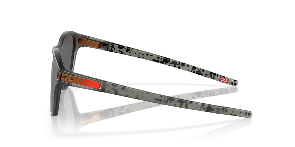 Oakley Okulary przeciwsłoneczne LATCH Community Collection Matte Grey Smoke/Prizm Black OO9265-66