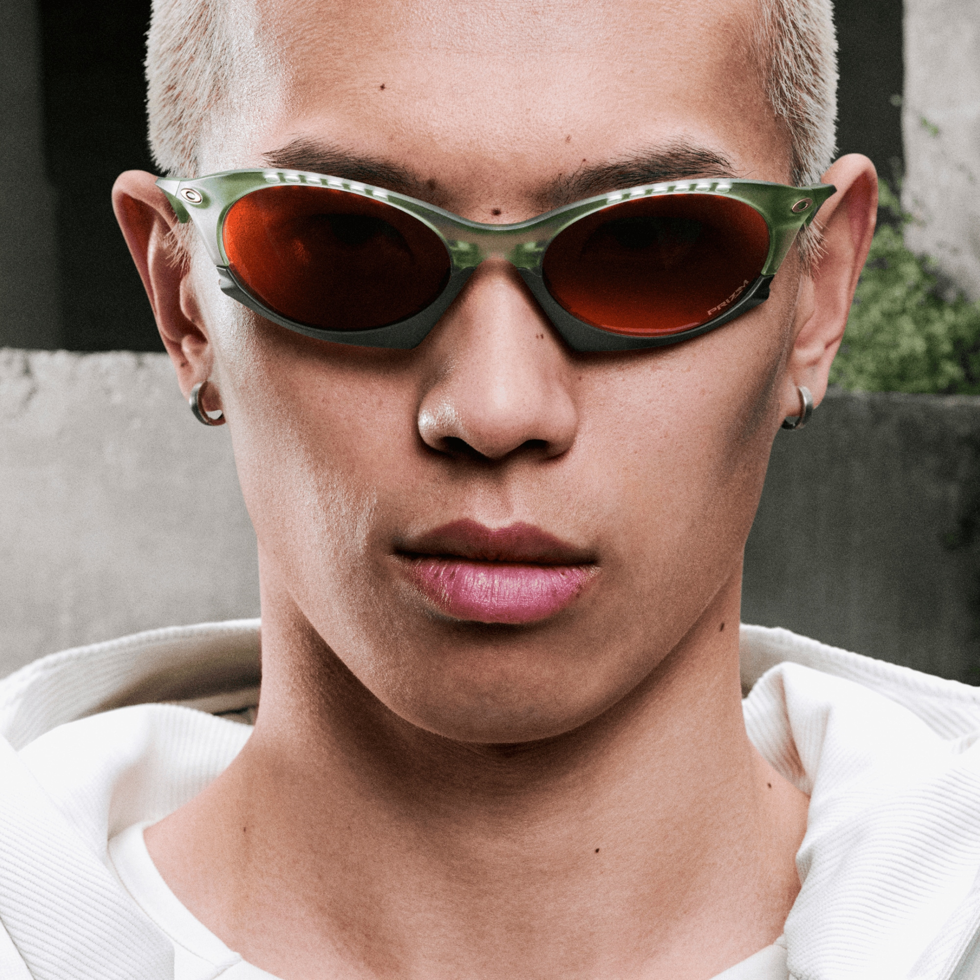 Oakley Okulary przeciwsłoneczne Matte Transparent Fern / Prizm Tungsten PLANTARIS OO9437-03